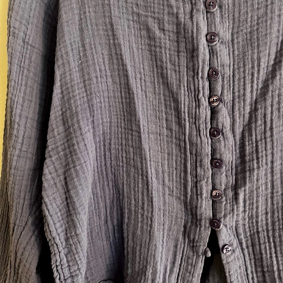 UO Addison Button Front Blouse - Picture 6 of 6